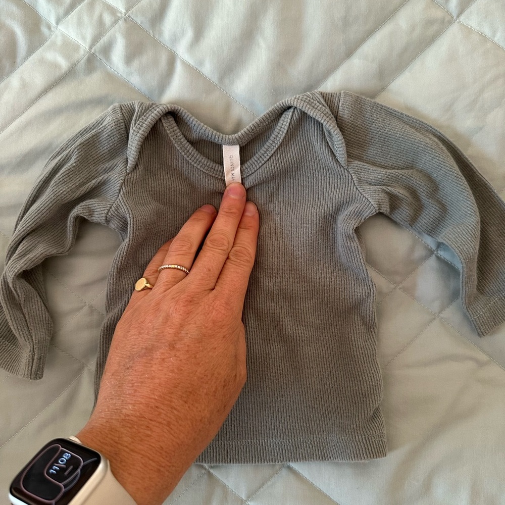 Quincy Mae Long Sleeve Tee in Soft Gray